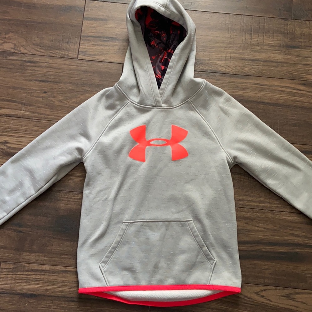 Girls Under Armour hooded sweatshirt